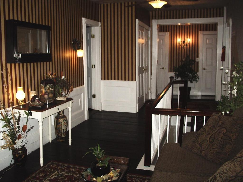 Brookside Inn at Laurens Extérieur photo