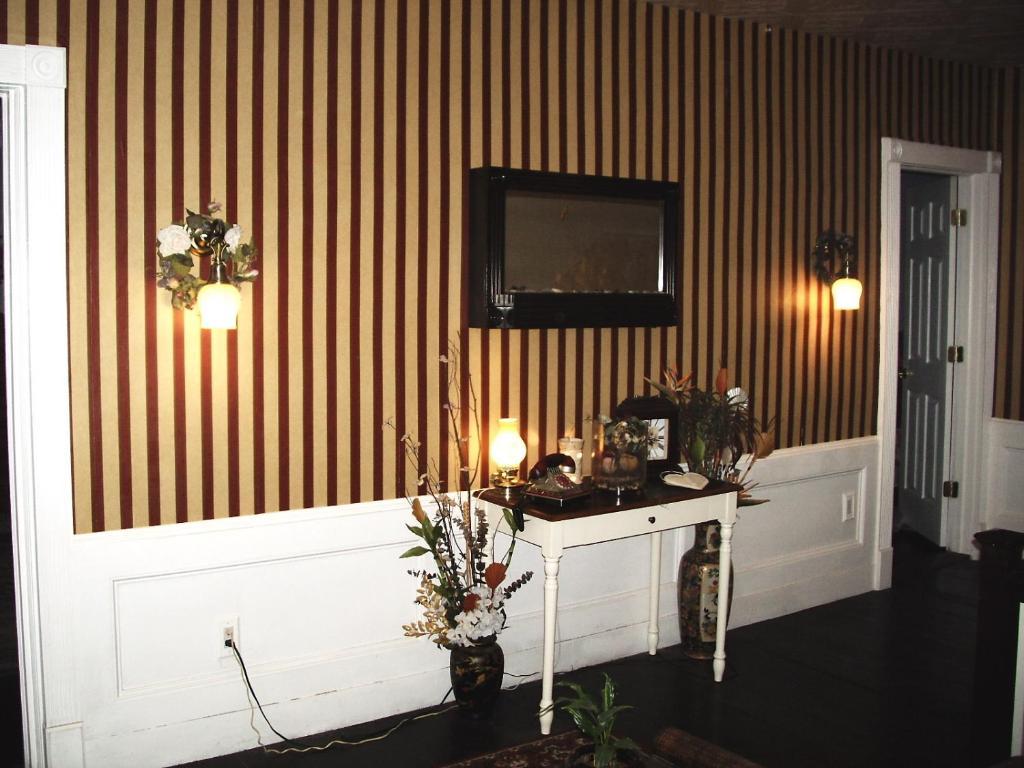 Brookside Inn at Laurens Extérieur photo