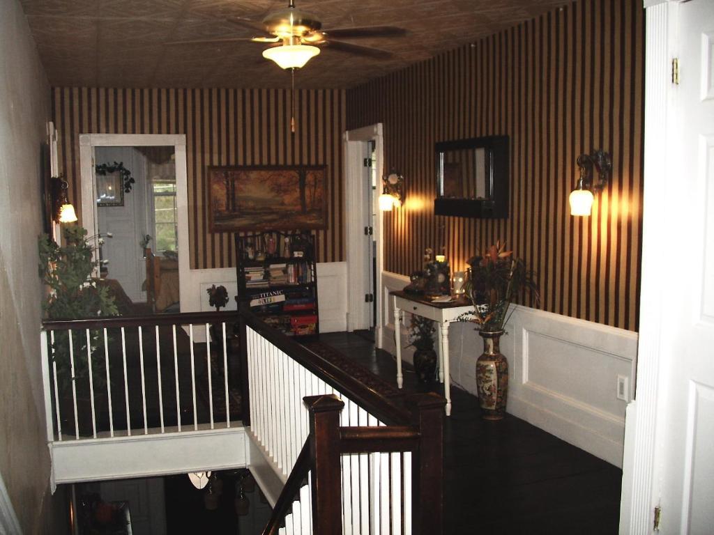 Brookside Inn at Laurens Extérieur photo
