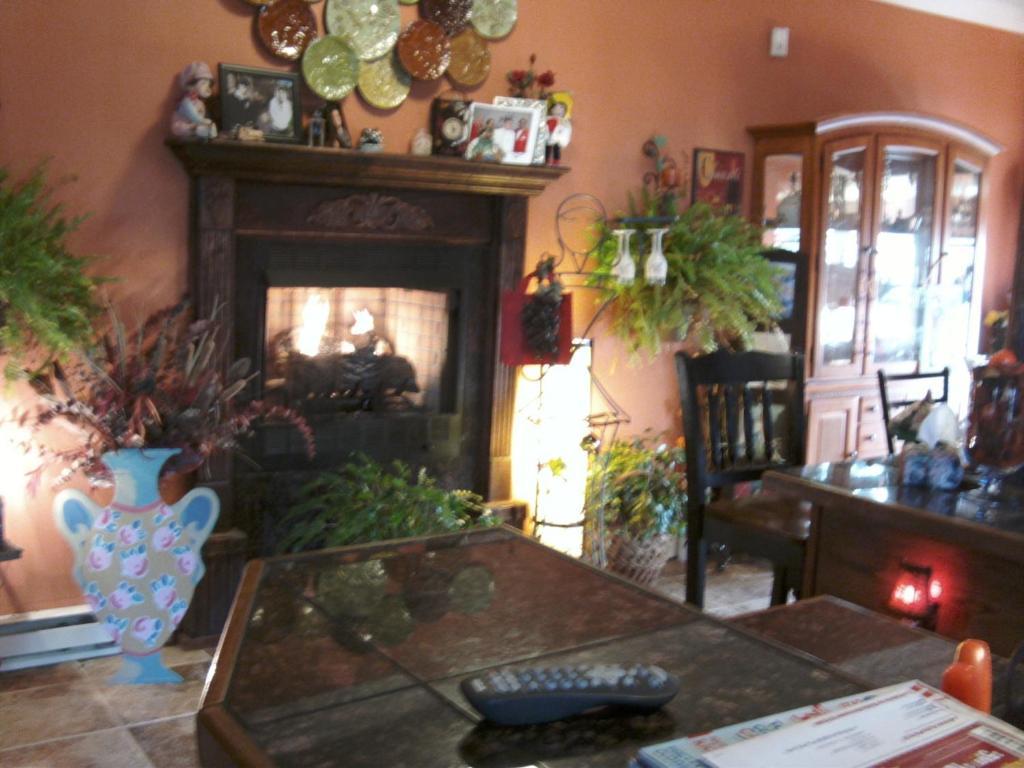 Brookside Inn at Laurens Extérieur photo