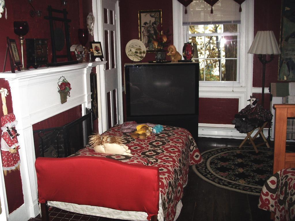 Brookside Inn at Laurens Extérieur photo